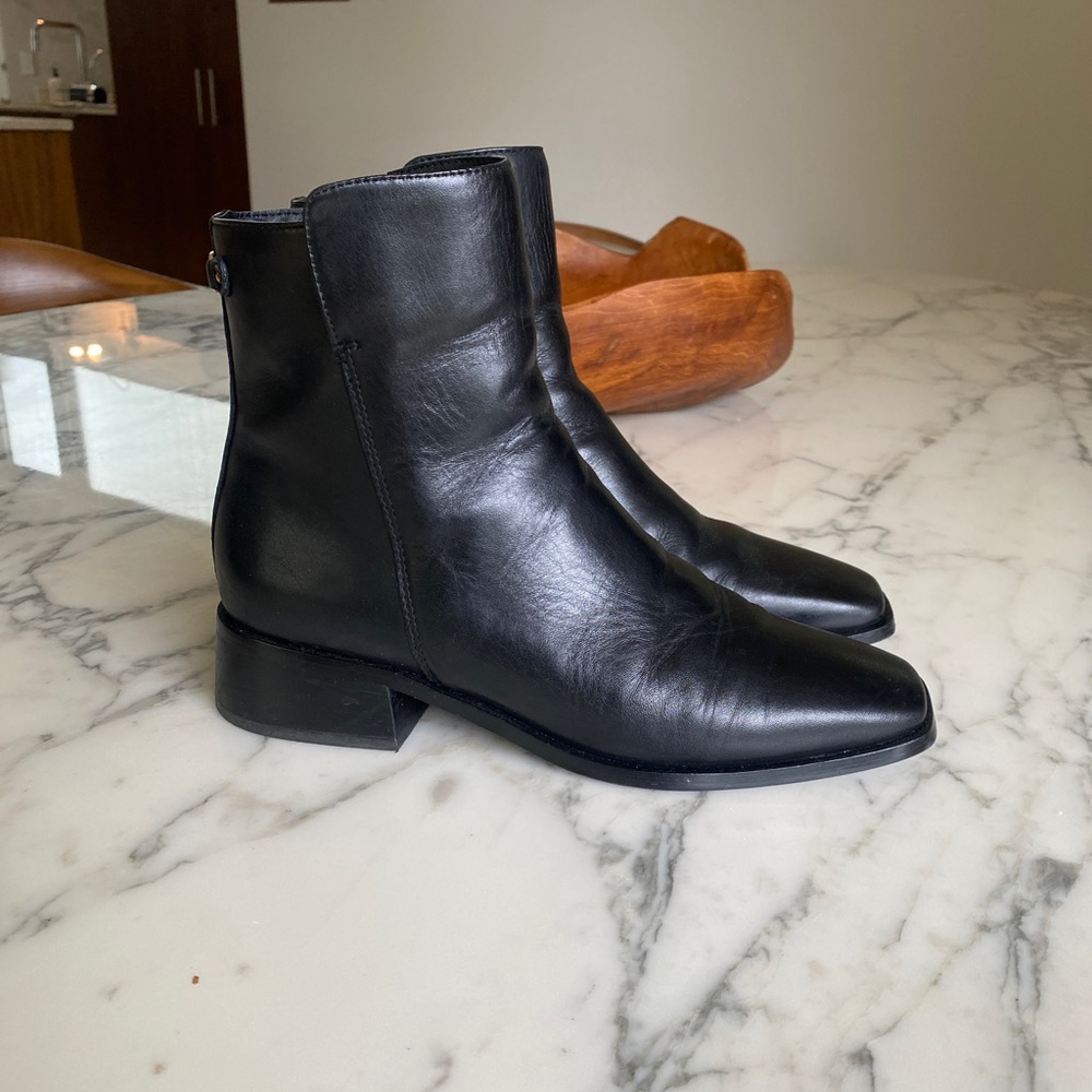 Sam Edelman - Thatcher Ankle Bootie